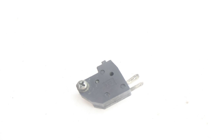 photo de LUZ FRENO INTERRUPTOR DERECHA SYM FIDDLE 3 III 50 (2014 - 2020) - Vista principal
