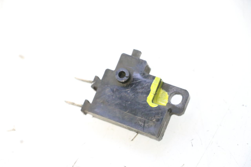 photo de LUZ FRENO INTERRUPTOR DERECHA HONDA FJS SILVER WING SILVERWING 400 (2005 - 2008) - Vista principal