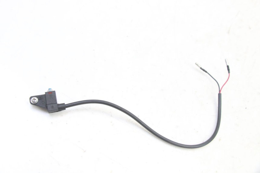 photo de CONTACTOR DE LUZ DE FRENOS DERECHO VENESI FLY RETRO 4T 50 (2020 - 2025) - Vista principal