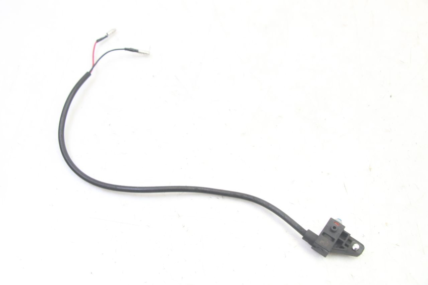 photo de CONTACTOR DE LUZ DE FRENOS DERECHO VENESI FLY RETRO 4T 50 (2020 - 2025) - Primer plano técnico