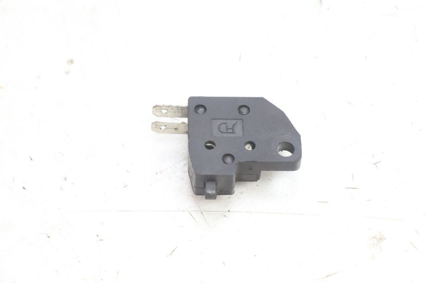 photo de LUZ FRENO INTERRUPTOR DERECHA NECO GPX LC 2T 50 (2014 - 2018) - Detalle de la pieza