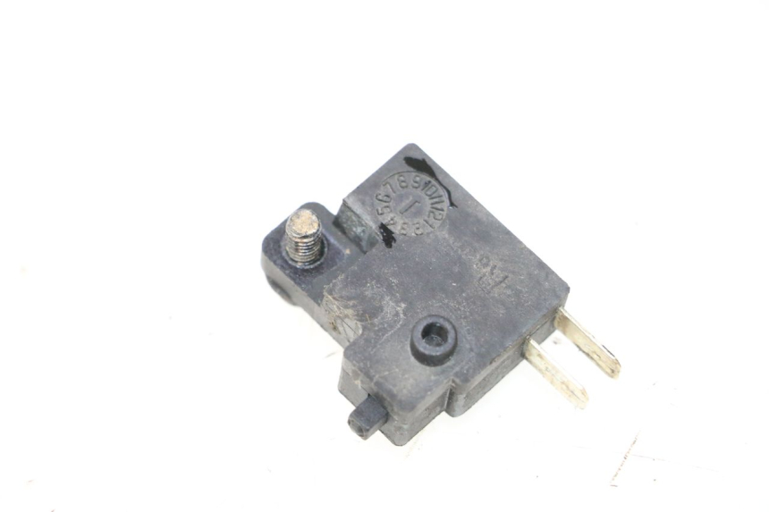 photo de LUZ FRENO INTERRUPTOR DERECHA KYMCO GRAND DINK 125 (2008 - 2014) - Detalle de la pieza