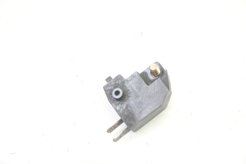 photo de LUZ FRENO INTERRUPTOR DERECHA SUZUKI GS GSE 500 (2001 - 2003) - Zoom estado de uso
