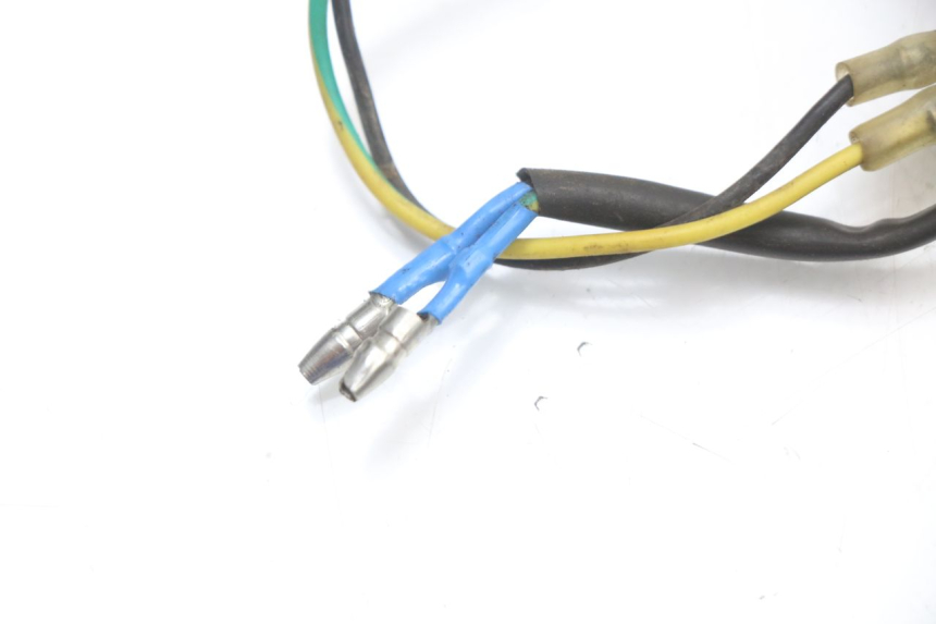 photo de LUZ FRENO INTERRUPTOR DERECHA EUROCKA GTR 50 (2007 - 2017) - Otra perspectiva