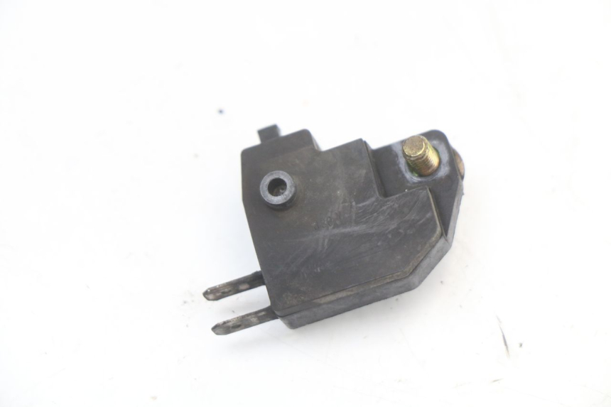 photo de LUZ FRENO INTERRUPTOR DERECHA SUZUKI GZ MARAUDER 125 (1998 - 2004) - Zoom estado de uso