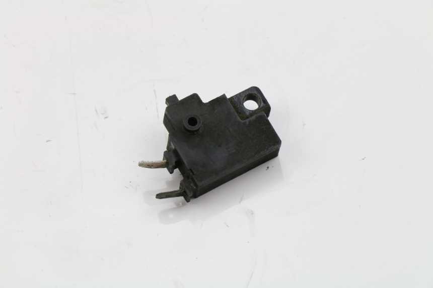 photo de LUZ FRENO INTERRUPTOR DERECHA HONDA CBR F 600 (1996 - 1998) - Detalle de la pieza