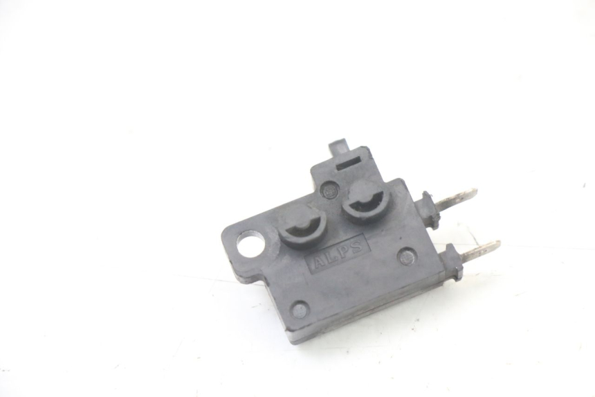 photo de CONTACTOR DE LUZ DE FRENO DERECHO HONDA FES S-WING SWING ABS 125 (2007 - 2015) - Vista principal