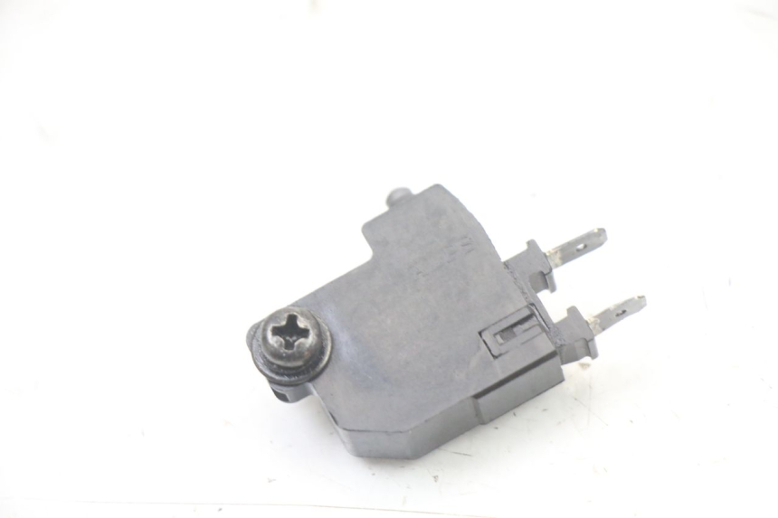 photo de LUZ FRENO INTERRUPTOR DERECHA HONDA PCX (JF57/JF64) 125 (2014 - 2018) - Vista principal