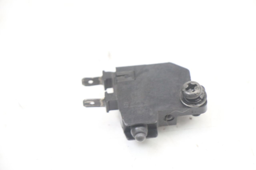 photo de LUZ FRENO INTERRUPTOR DERECHA HONDA PCX (JF57/JF64) 125 (2014 - 2018) - Detalle de la pieza