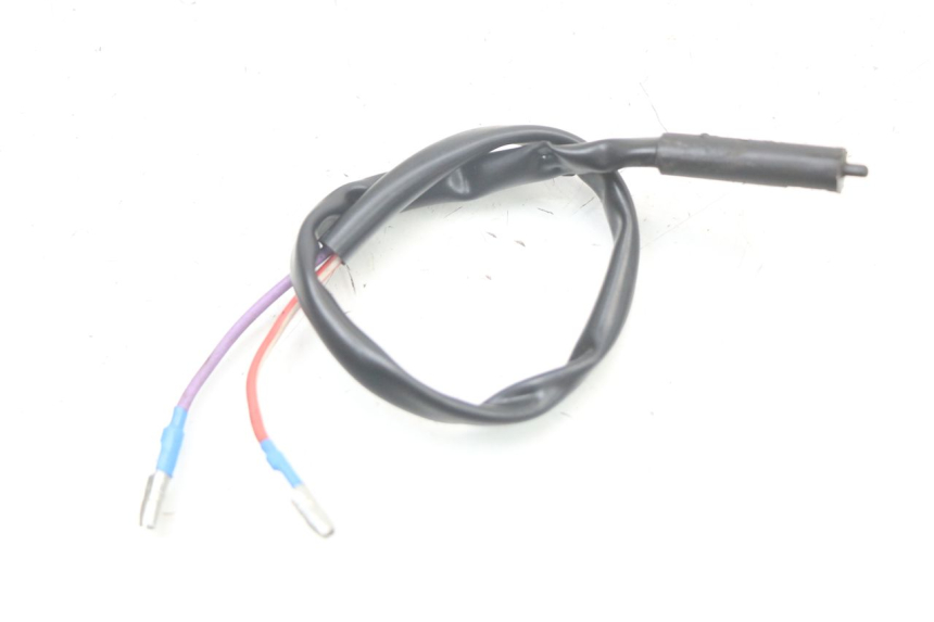 photo de LUZ FRENO INTERRUPTOR DERECHA KEEWAY HURRICANE 50 (2006 - 2019) - Otra perspectiva