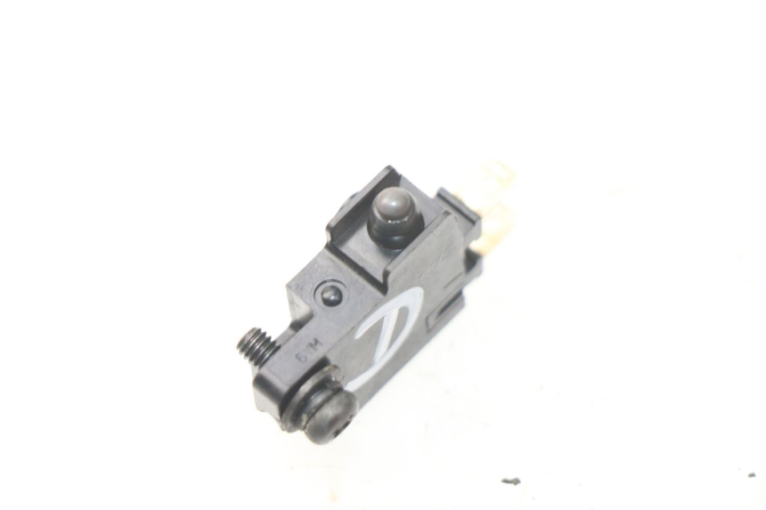 photo de CONTACTOR DE LUZ DE FRENO DERECHO HONDA INTEGRA NC D 750 (2016 - 2018) - Zoom estado de uso
