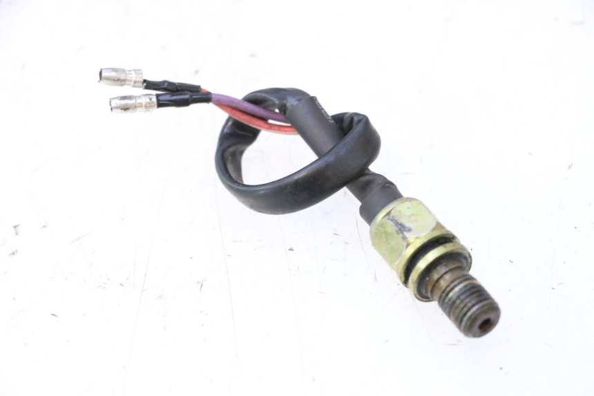 photo de LUZ FRENO INTERRUPTOR DERECHA RIDE JUMP 2T 50 (2012 - 2017) - Zoom estado de uso