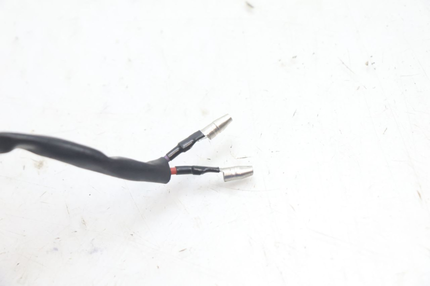 photo de LUZ FRENO INTERRUPTOR DERECHA RIDE JUMP 2T 50 (2012 - 2017) - Zoom estado de uso