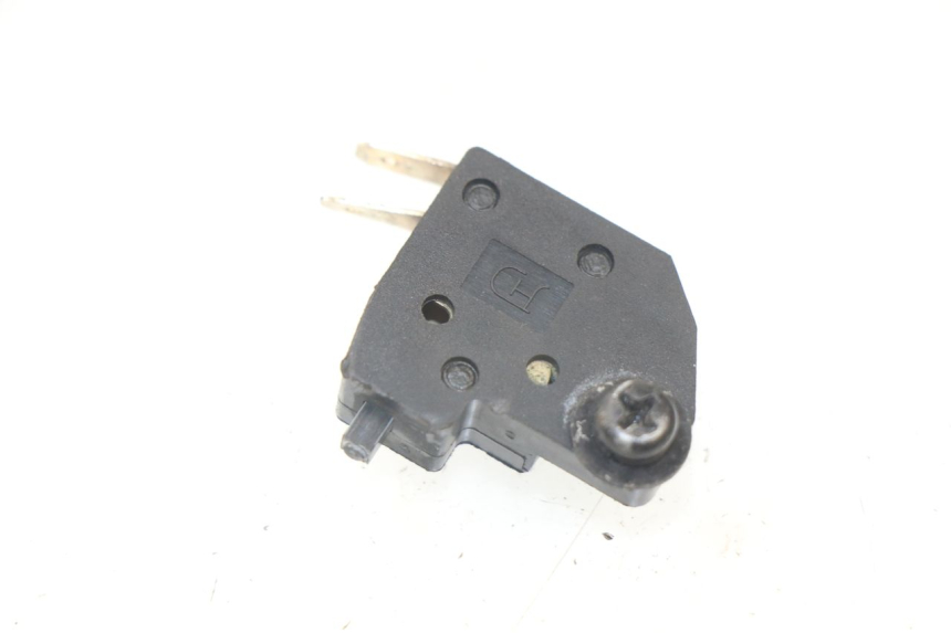 photo de LUZ FRENO INTERRUPTOR DERECHA PEUGEOT KISBEE 2T 50 (2010 - 2017) - Vista principal