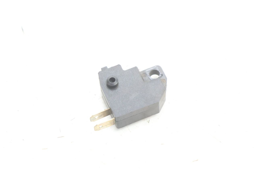 photo de LUZ FRENO INTERRUPTOR DERECHA PEUGEOT KISBEE 2T 50 (2010 - 2017) - Zoom estado de uso