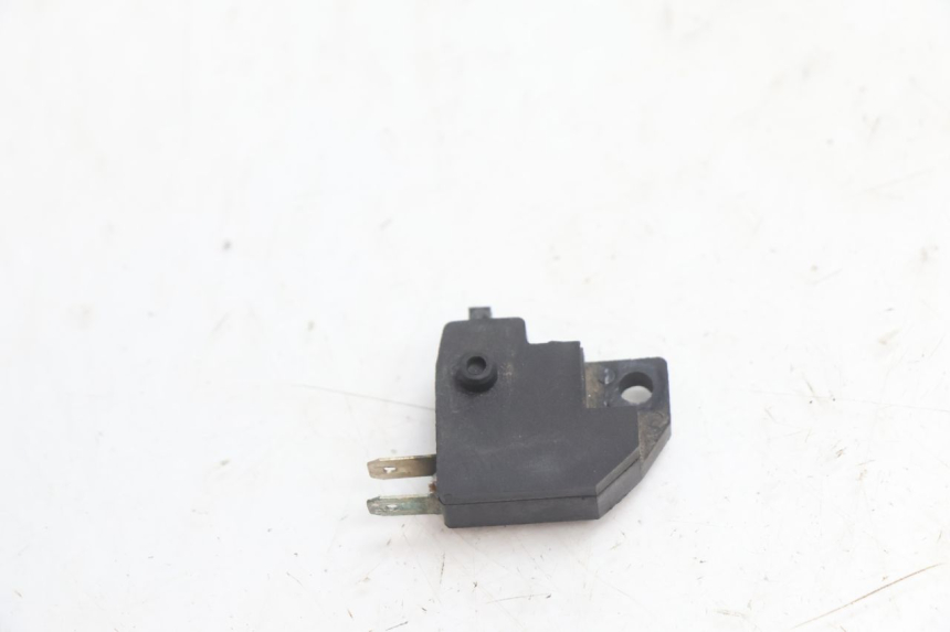 photo de LUZ FRENO INTERRUPTOR DERECHA PEUGEOT KISBEE 4T 50 (2010 - 2017) - Otra perspectiva