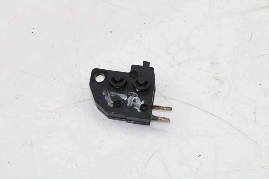 photo de LUZ FRENO INTERRUPTOR DERECHA KAWASAKI KVF EPS 4X4 BRUTE FORCE 750 (2012 - 2017) - Zoom estado de uso