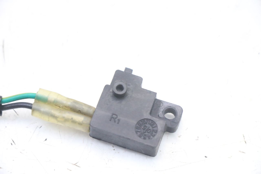 photo de LUZ FRENO INTERRUPTOR DERECHA KYMCO PEOPLE S 125 (2000 - 2008) - Vista general del producto