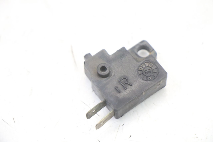 photo de LUZ FRENO INTERRUPTOR DERECHA KYMCO STRYKER OFF ROAD 125 (1999 - 2005) - Zoom estado de uso