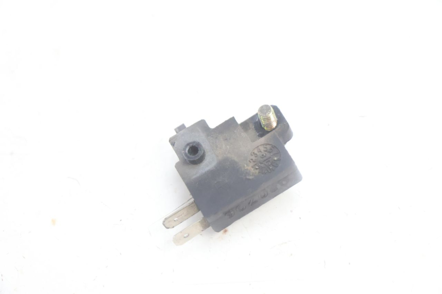 photo de LUZ FRENO INTERRUPTOR DERECHA SYM MIO 50 (2005 - 2010) - Zoom estado de uso