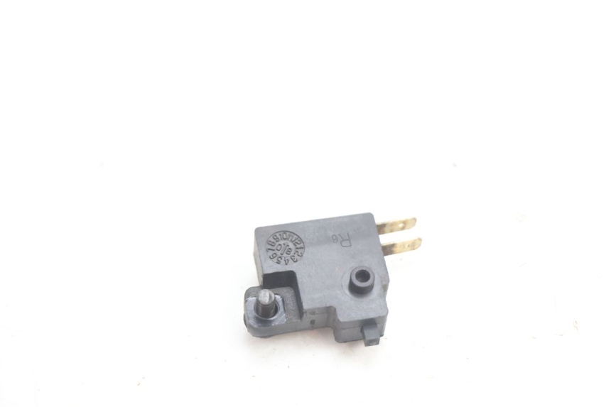 photo de LUZ FRENO INTERRUPTOR DERECHA KYMCO MOVIE S 125 (2009 - 2018) - Zoom estado de uso