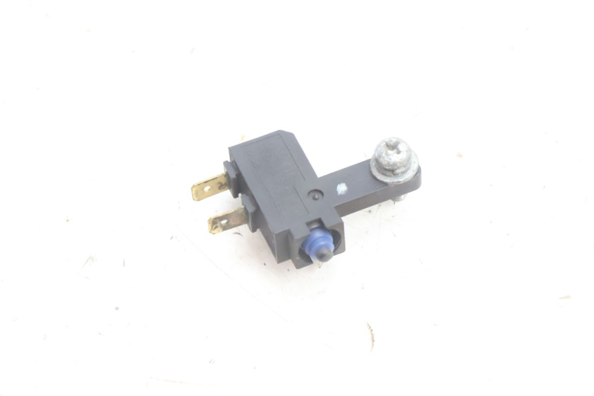 photo de LUZ FRENO INTERRUPTOR DERECHA YAMAHA N-MAX NMAX 125 (2021 - 2024) - Detalle de la pieza