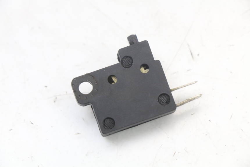 photo de LUZ FRENO INTERRUPTOR DERECHA MOTO GUZZI NORGE 8V GT 1200 (2011 - 2016) - Zoom estado de uso