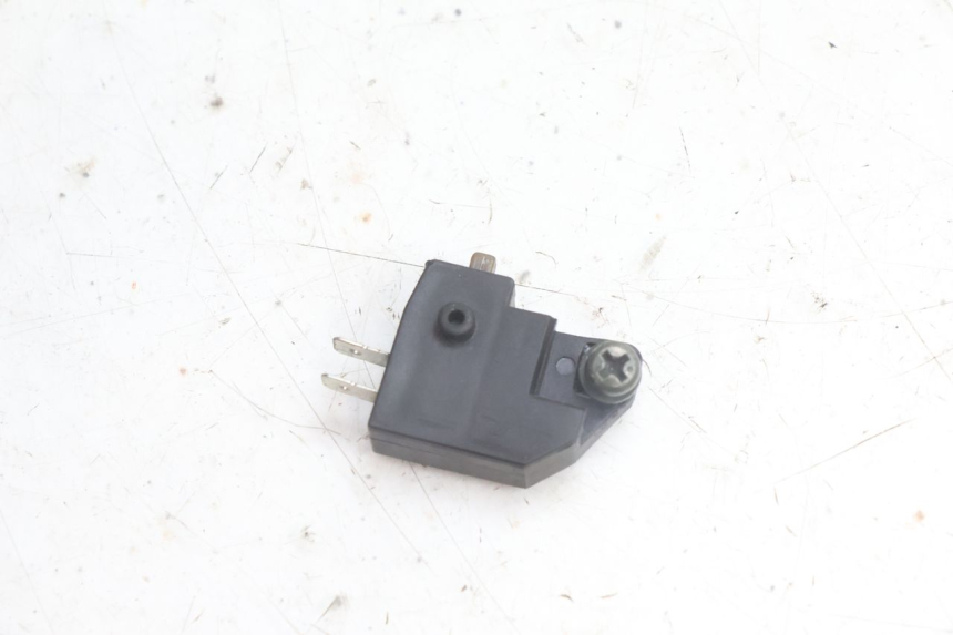 photo de CONTACTOR DE LUZ DE FRENO DERECHO JM MOTORS OLDIES 4T 50 (2010 - 2020) - Vista principal