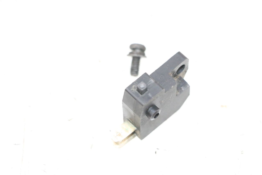 photo de LUZ FRENO INTERRUPTOR DERECHA SYM ORBIT 2 50 (2008 - 2014) - Zoom estado de uso