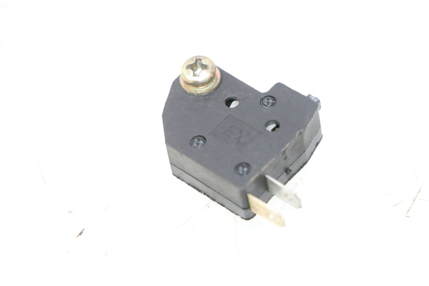 photo de LUZ FRENO INTERRUPTOR DERECHA IMF INDUSTRIE PACH 2T 50 (2009 - 2013) - Vista principal