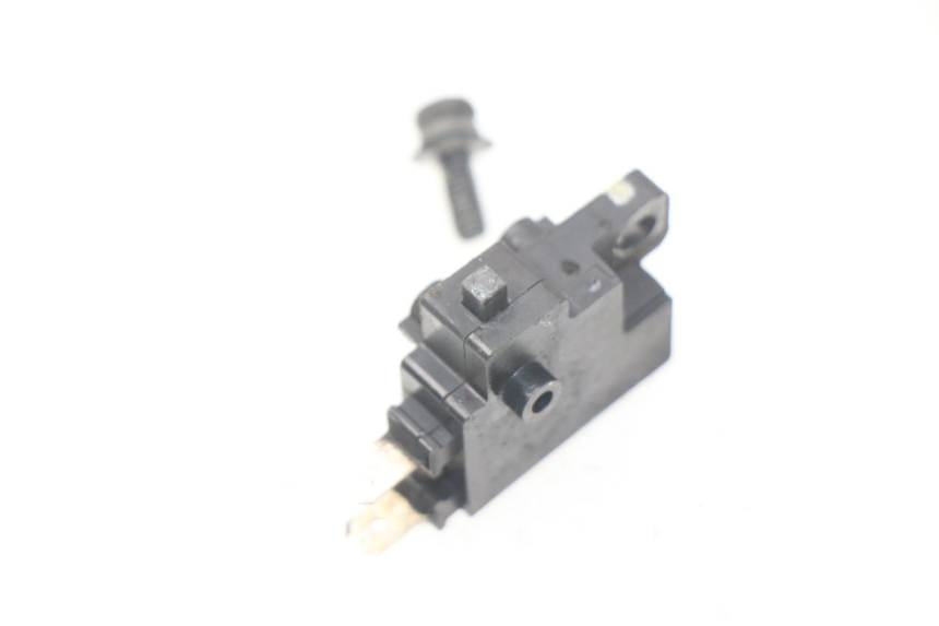 photo de LUZ FRENO INTERRUPTOR DERECHA HONDA PCX (JF47) 125 (2012 - 2013) - Detalle de la pieza