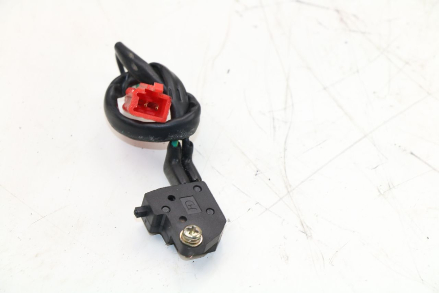 photo de LUZ FRENO INTERRUPTOR DERECHA NORAUTO RAZZO CITY 50 (2009 - 2014) - Zoom estado de uso