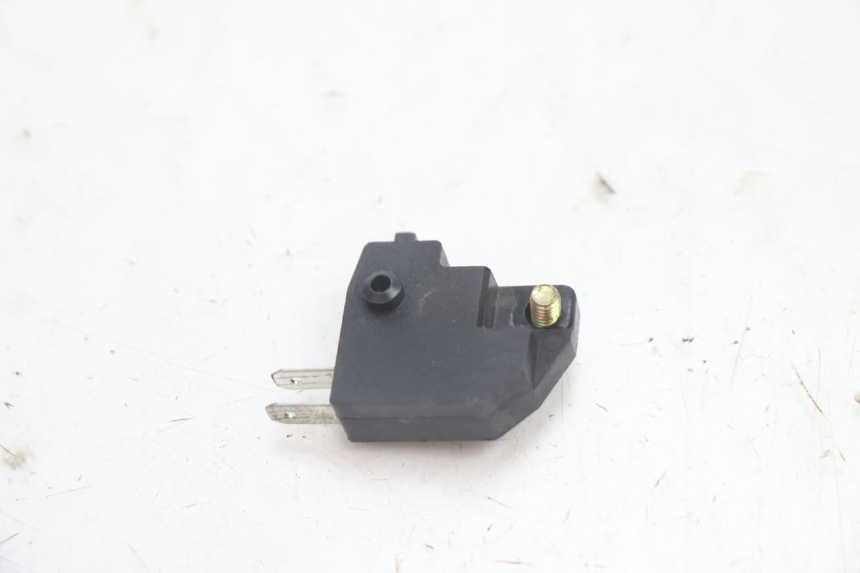 photo de LUZ FRENO INTERRUPTOR DERECHA TNT MOTOR ROMA 10' 2T 50 (2011 - 2018) - Zoom estado de uso