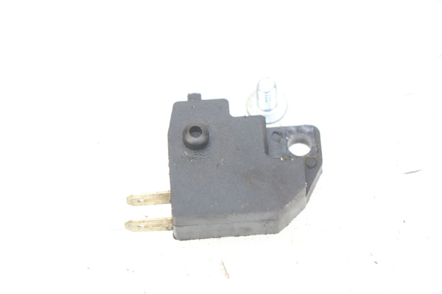 photo de LUZ FRENO INTERRUPTOR DERECHA TNT MOTOR ROMA 10' 4T 50 (2007 - 2018) - Detalle de la pieza