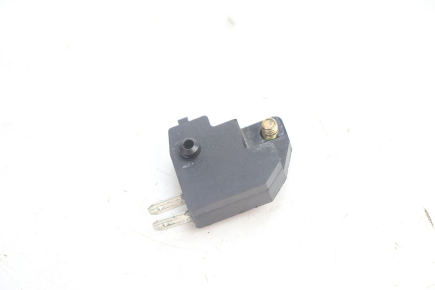 photo de LUZ FRENO INTERRUPTOR DERECHA TNT MOTOR ROMA 12' 2T 50 (2007 - 2018) - Zoom estado de uso