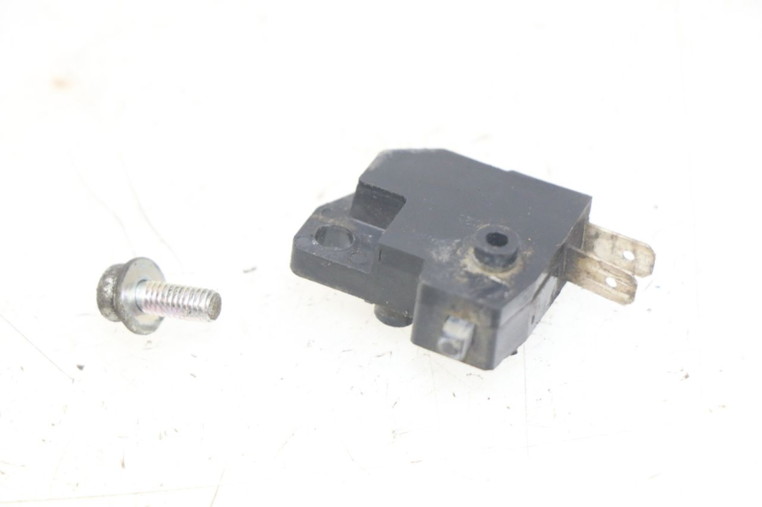photo de CONTACTOR DE LUZ DE FRENO DERECHO PEUGEOT SATELIS 125 (2010 - 2012) - Vista principal