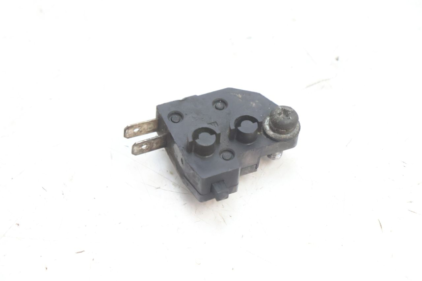 photo de CONTACTOR DE LUZ DE FRENO DERECHO PEUGEOT SATELIS 125 (2006 - 2009) - Detalle de la pieza