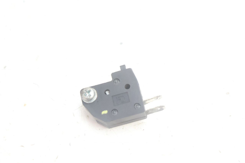 photo de LUZ FRENO INTERRUPTOR DERECHA MASH SEVENTY FIVE 125 (2013 - 2021) - Vista principal