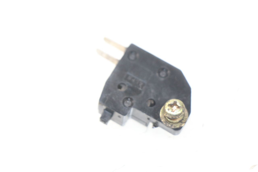photo de LUZ FRENO INTERRUPTOR DERECHA TRIUMPH SPRINT ST ABS 1050 (2005 - 2007) - Vista principal