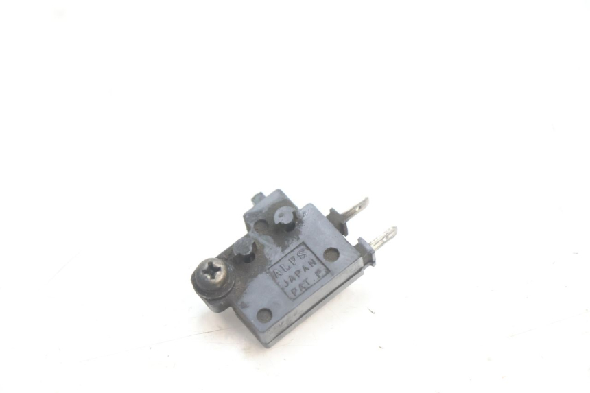 photo de LUZ FRENO INTERRUPTOR DERECHA HONDA ST PAN EUROPEAN 1100 (1990 - 2002) - Vista principal