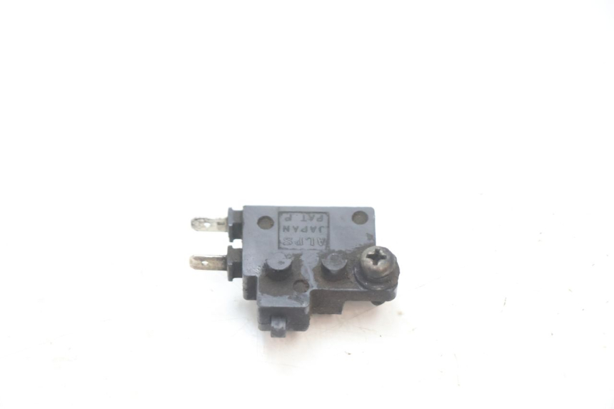 photo de LUZ FRENO INTERRUPTOR DERECHA HONDA ST PAN EUROPEAN 1100 (1990 - 2002) - Detalle de la pieza