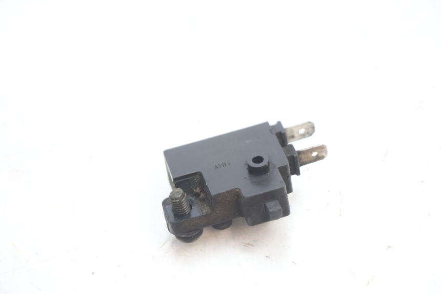photo de LUZ FRENO INTERRUPTOR DERECHA HONDA ST PAN EUROPEAN 1100 (1990 - 2002) - Otra perspectiva