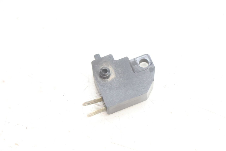 photo de LUZ FRENO INTERRUPTOR DERECHA PEUGEOT STREETZONE NAKED 2T 50 (2014 - 2018) - Zoom estado de uso