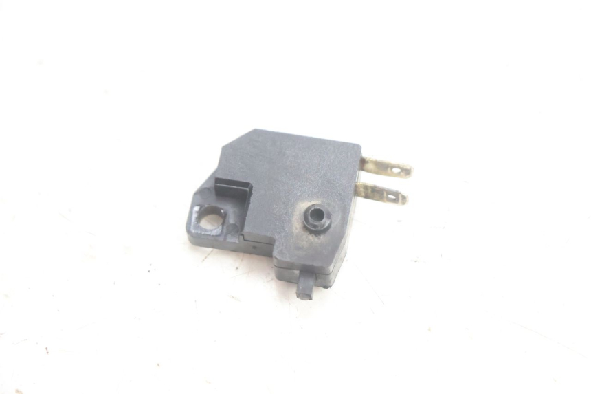 photo de LUZ FRENO INTERRUPTOR DERECHA PEUGEOT STREETZONE NAKED 2T 50 (2014 - 2018) - Otra perspectiva