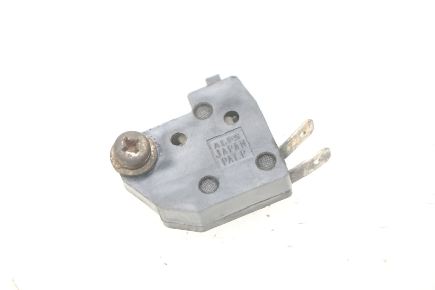 photo de CONTACTOR DE LUZ DE FRENO DERECHO SUZUKI SV N 650 (1999 - 2002) - Vista principal