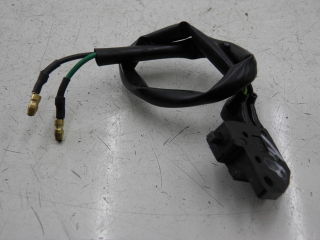 photo de LUZ FRENO INTERRUPTOR DERECHA SYM SYMPLY 4T 50 (2012 - 2015) - Vista principal