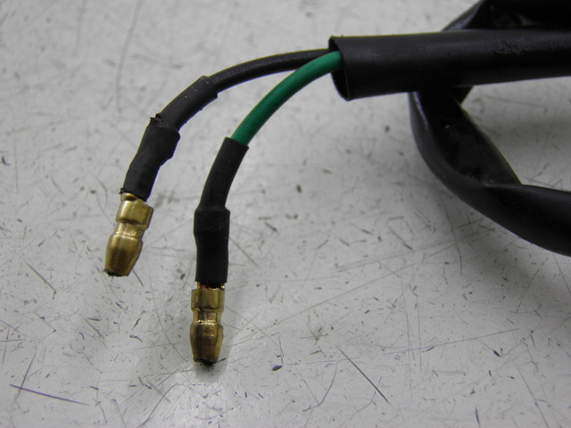 photo de LUZ FRENO INTERRUPTOR DERECHA SYM SYMPLY 4T 50 (2012 - 2015) - Detalle de la pieza