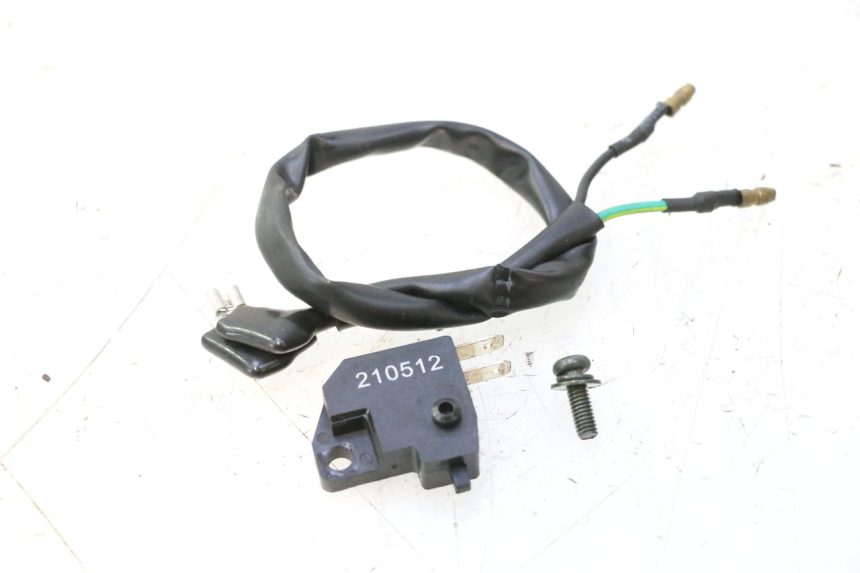 photo de LUZ FRENO INTERRUPTOR DERECHA PEUGEOT TWEET 4T 50 (2018 - 2022) - Detalle de la pieza