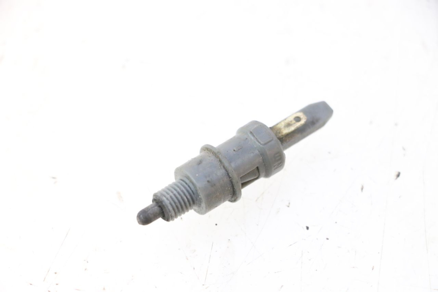photo de LUZ FRENO INTERRUPTOR DERECHA PIAGGIO TYPHOON 50 (2000 - 2009) - Vista principal
