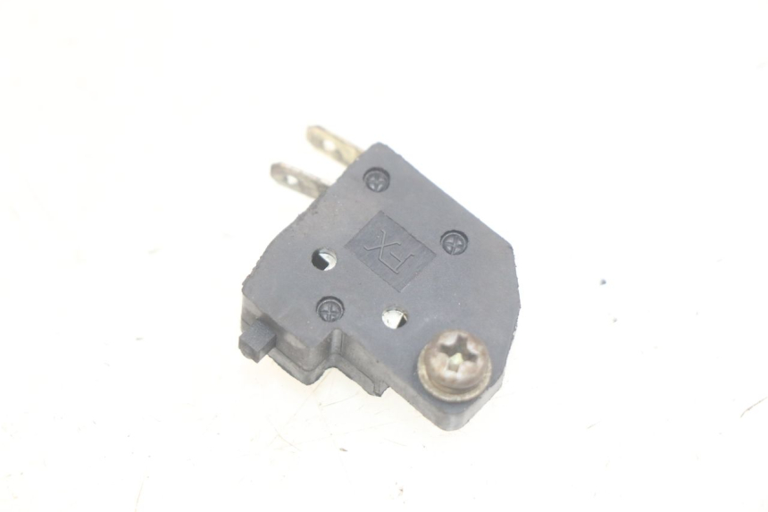 photo de CONTACTOR DE LUZ DE FRENO DERECHO MOTRAC URBAN 4T 50 (2016 - 2024) - Vista principal